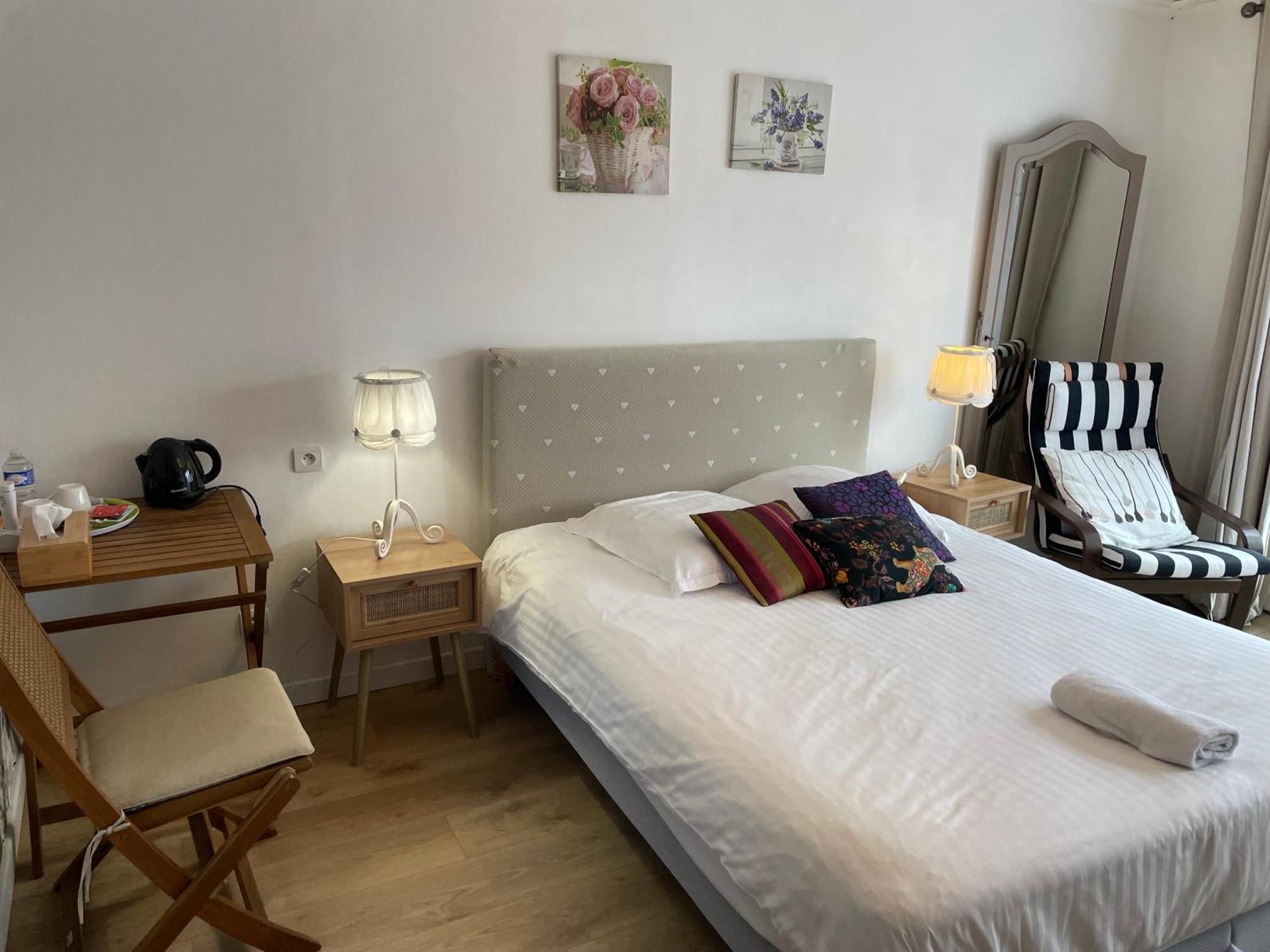 Bed and Breakfast Manoir De La Houlette Saint-Pierre-du-Vauvray Exterior foto